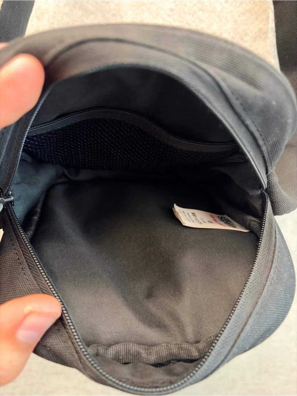 Superdry (USED) Black crossbody bag